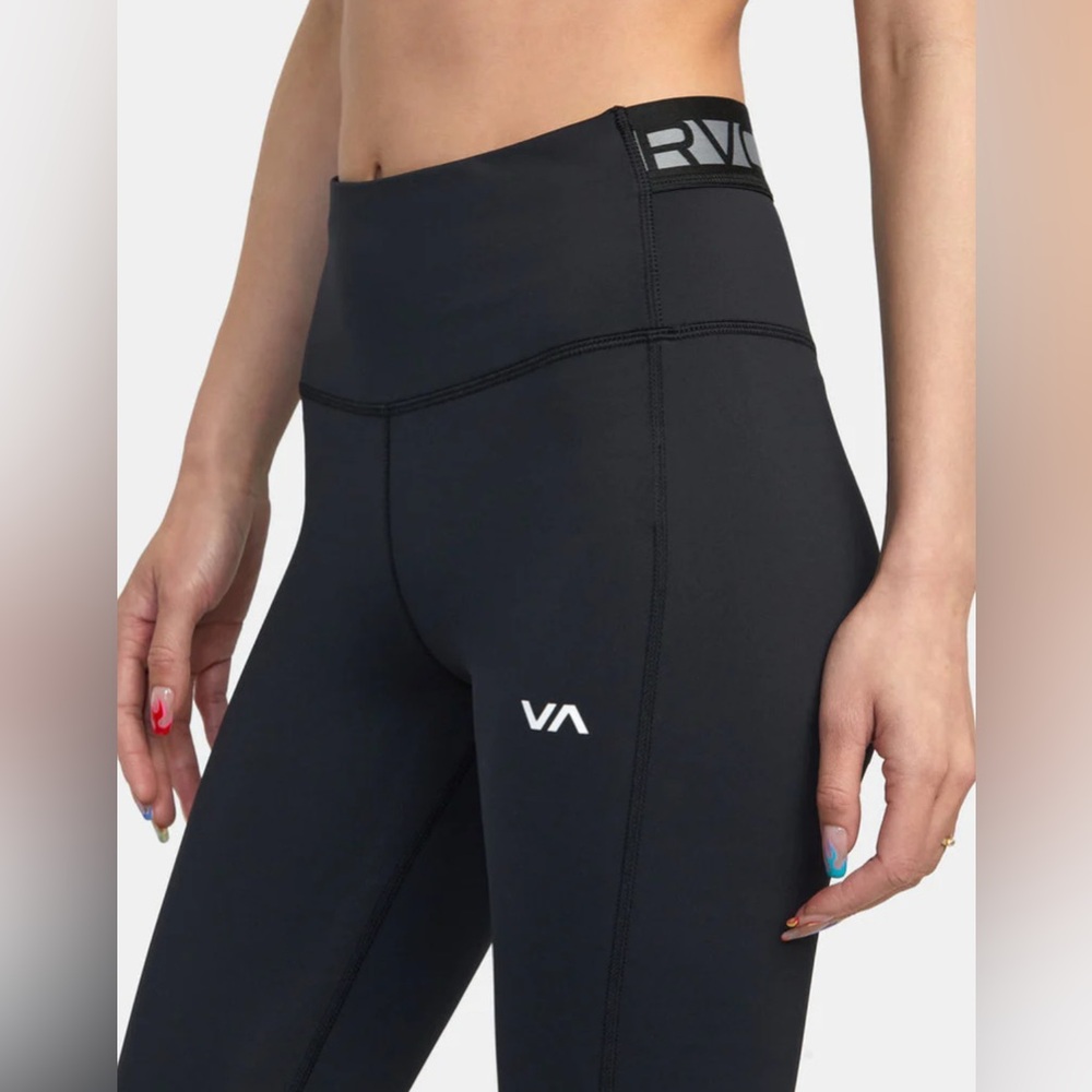 RVCA Black compression Leggings M NWT